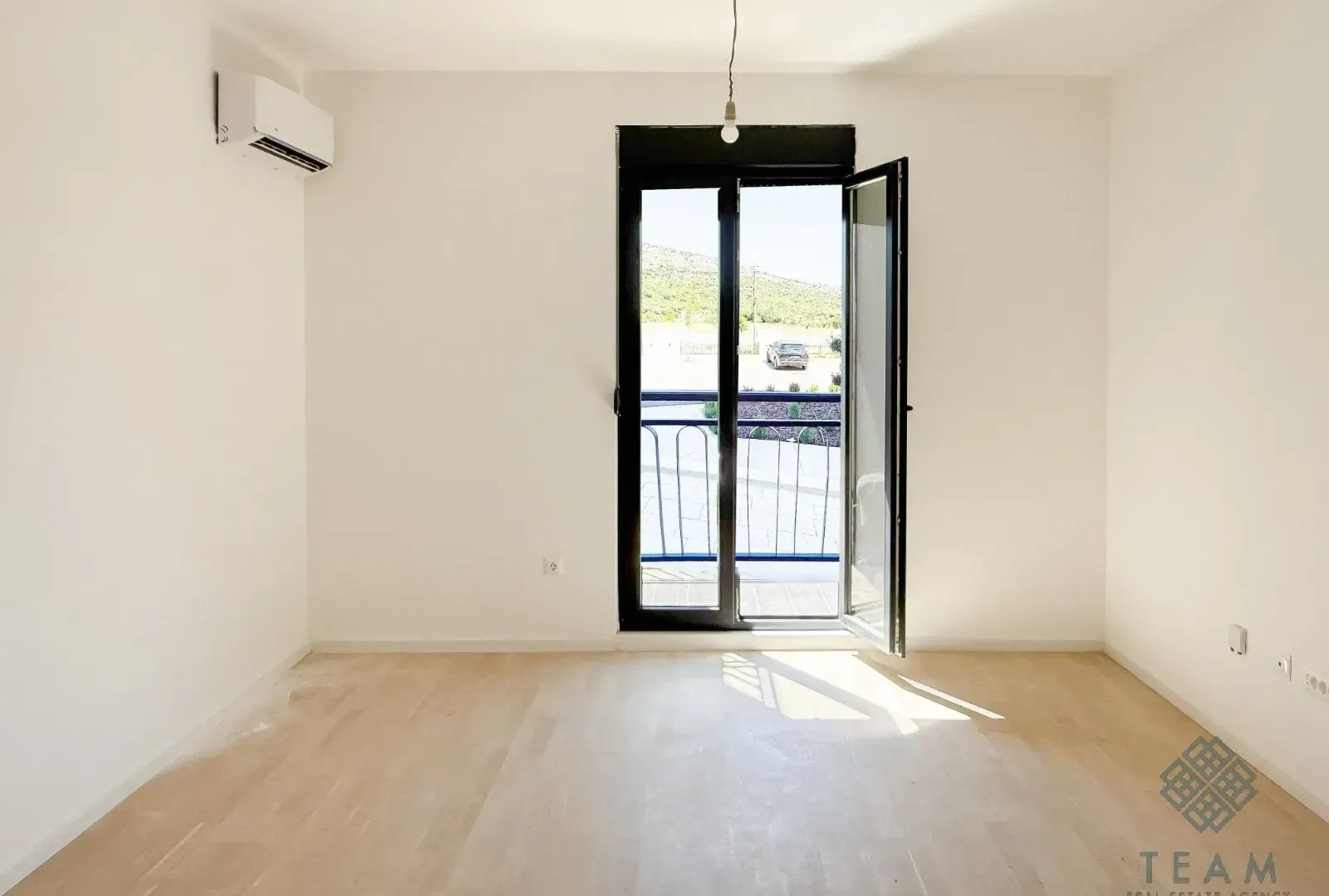 Rent, one bedroom apartment, 39m², Tološi, Podgorica