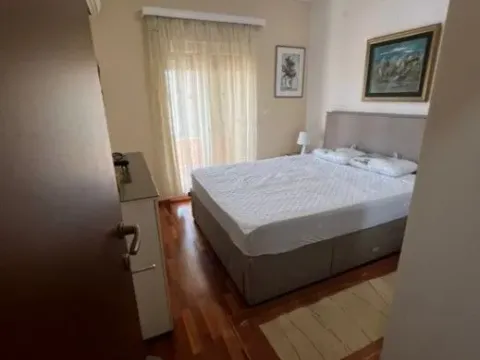 Izdavanje, dvosoban stan, 75m², City Kvart, Podgorica - image 9