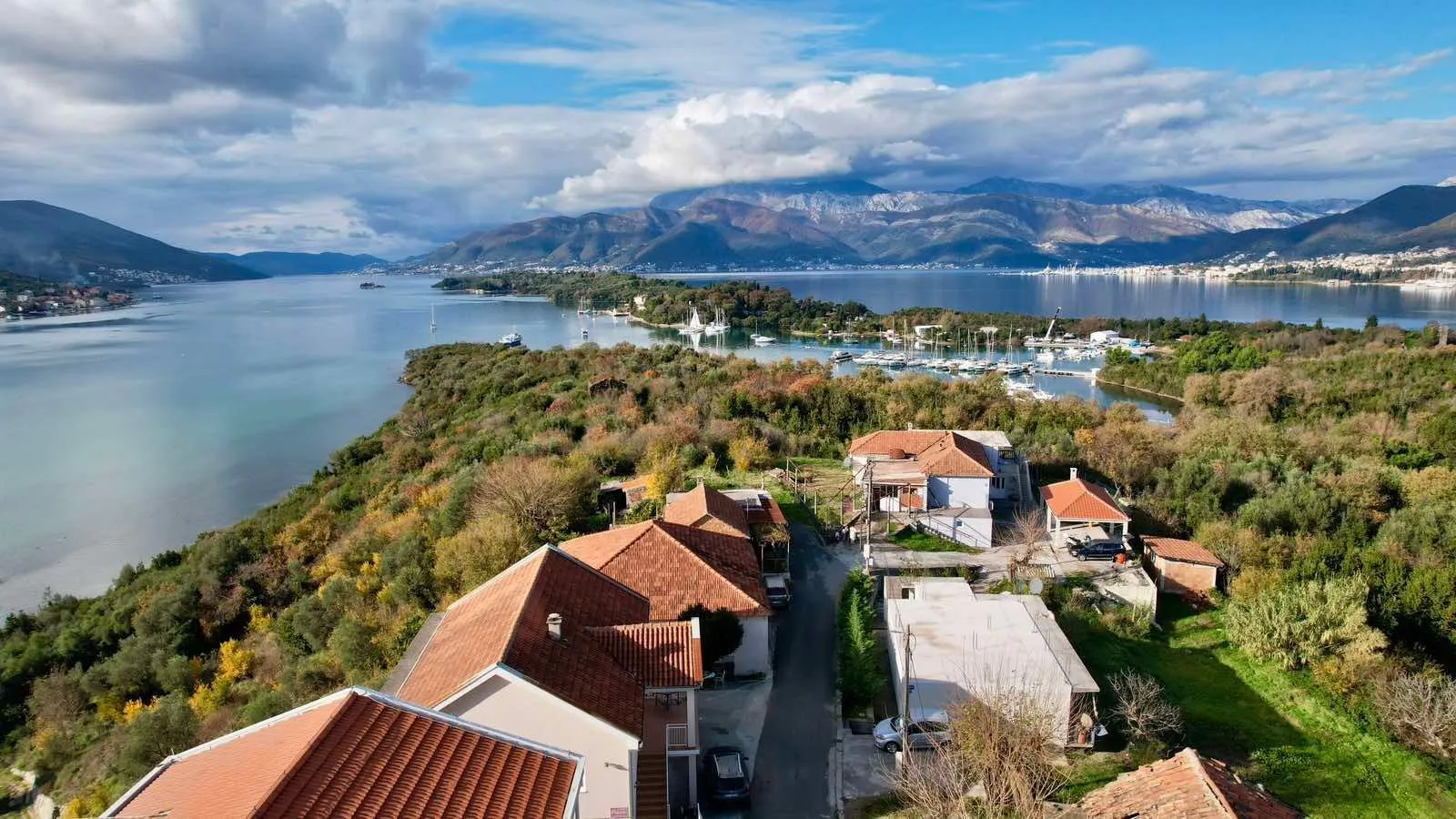 Prodaja, plac, 3789m², Tivat, Crna Gora