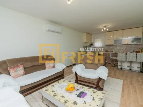 Izdavanje, kuća, 110m², Kokoti, Podgorica - image 14