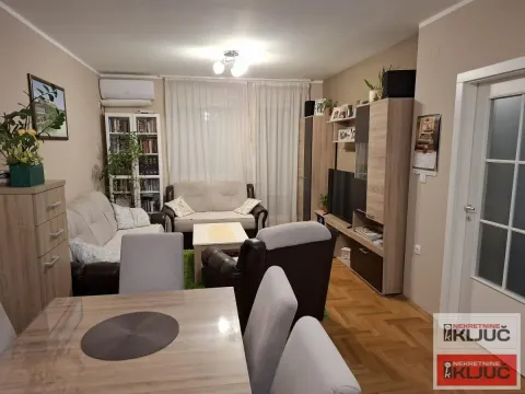 Stan in Bulevar patrijarha Pavla