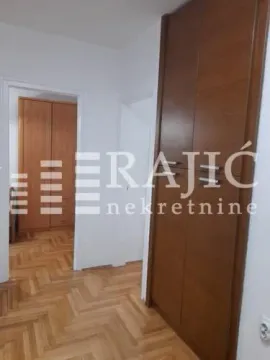 Rent, three bedroom apartment, 66m², Vračar Hram, Vračar Sve Podlokacije - image 5