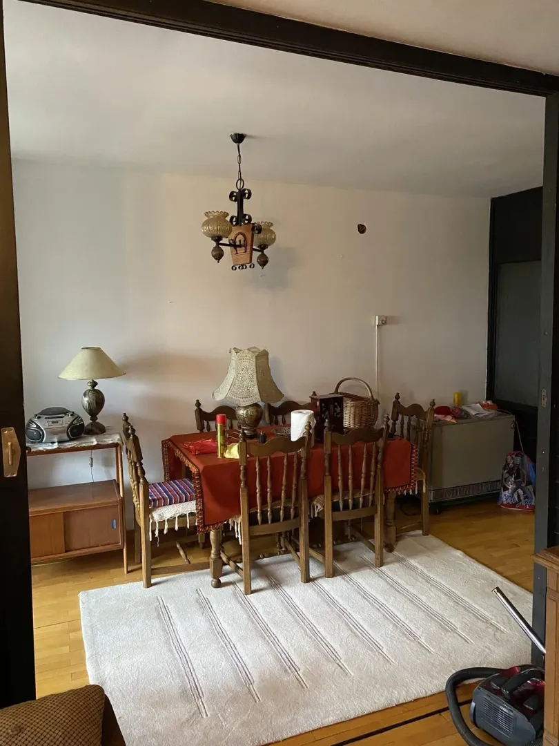 Izdavanje, četvorosoban stan, 95m², Blok 5, Podgorica