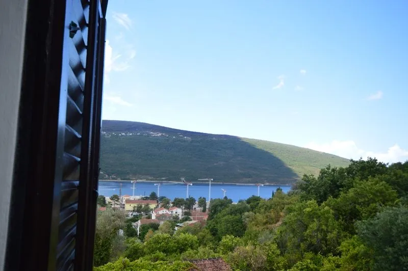 Sale, house, 206m², Đenovići, Herceg Novi
