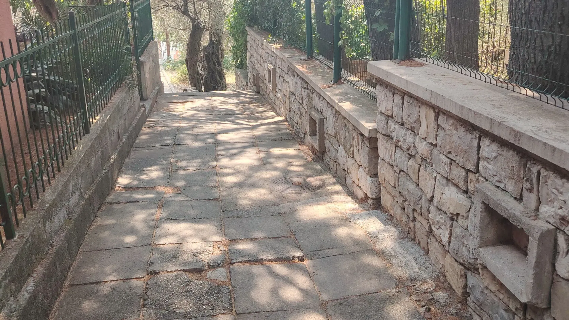 Sale, one bedroom apartment, 49m², Petrovac, Budva