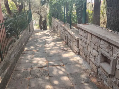 Sale, one bedroom apartment, 49m², Petrovac, Budva - image 12