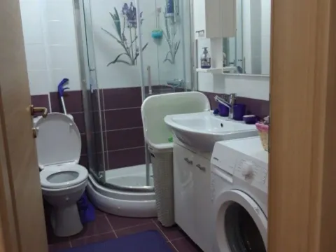 Izdavanje, jednosoban stan, 43m², Bečići, Budva - image 3