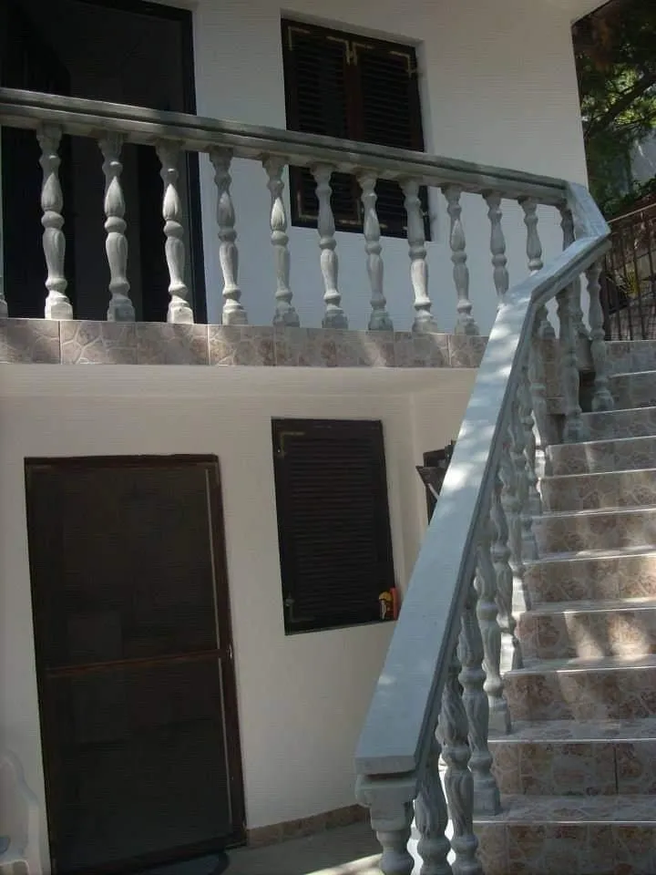 Prodaja, kuća, 144m², Sutomore, Bar