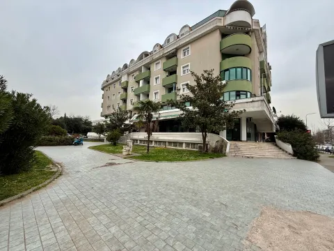 Prodaja, dvosoban stan, 90m², Preko Morače, Podgorica - image 14