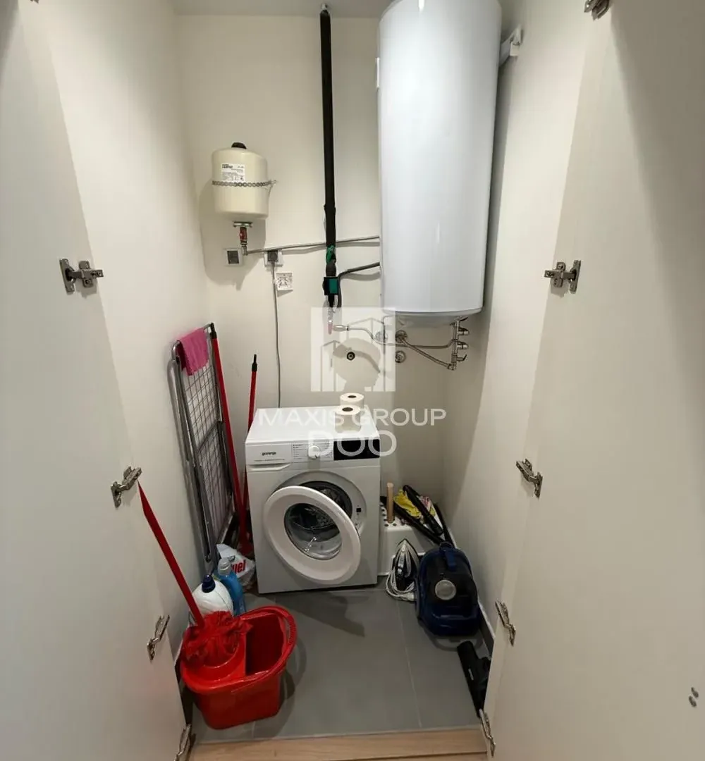 Prodaja, trosoban stan, 82m², Savski Venac, Beograd