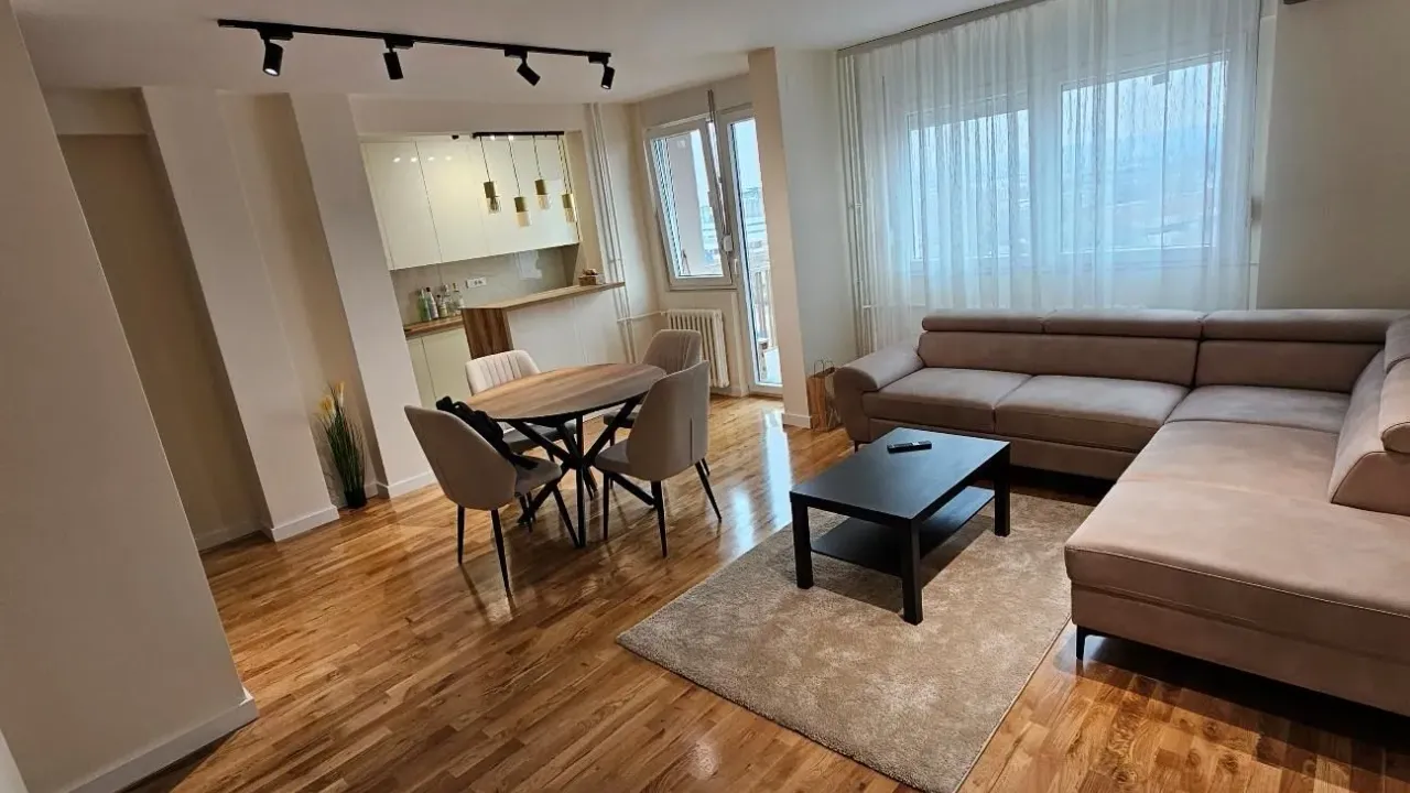 Rent, apartment, 49m², Stari Grad, Beograd