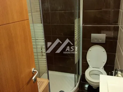 Izdavanje, jednosoban stan, 38m², Sajam, Novi Sad Sve Podlokacije - image 9