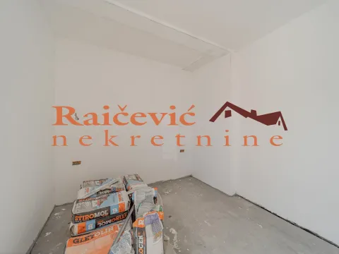 Sale, three bedroom apartment, 82m², Grocka, Beograd - image 15