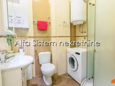 Rent, apartment, 44m², Vračar Sve Podlokacije, Beograd - image 8