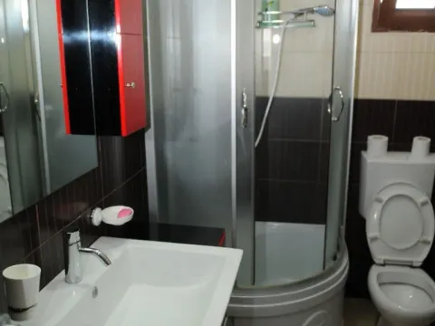 Izdavanje, jednosoban stan, 50m², Nikšić, Crna Gora - image 5