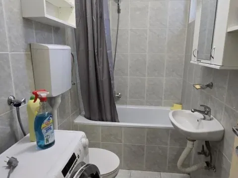 Izdavanje, jednosoban stan, 38m², Socijalno, Novi Sad Sve Podlokacije - image 4