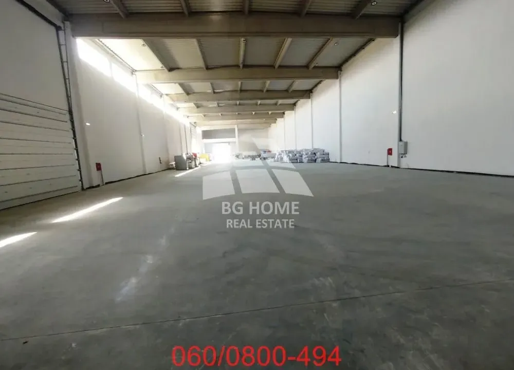 Rent, office space, 2318m², Dobanovci, Surčin