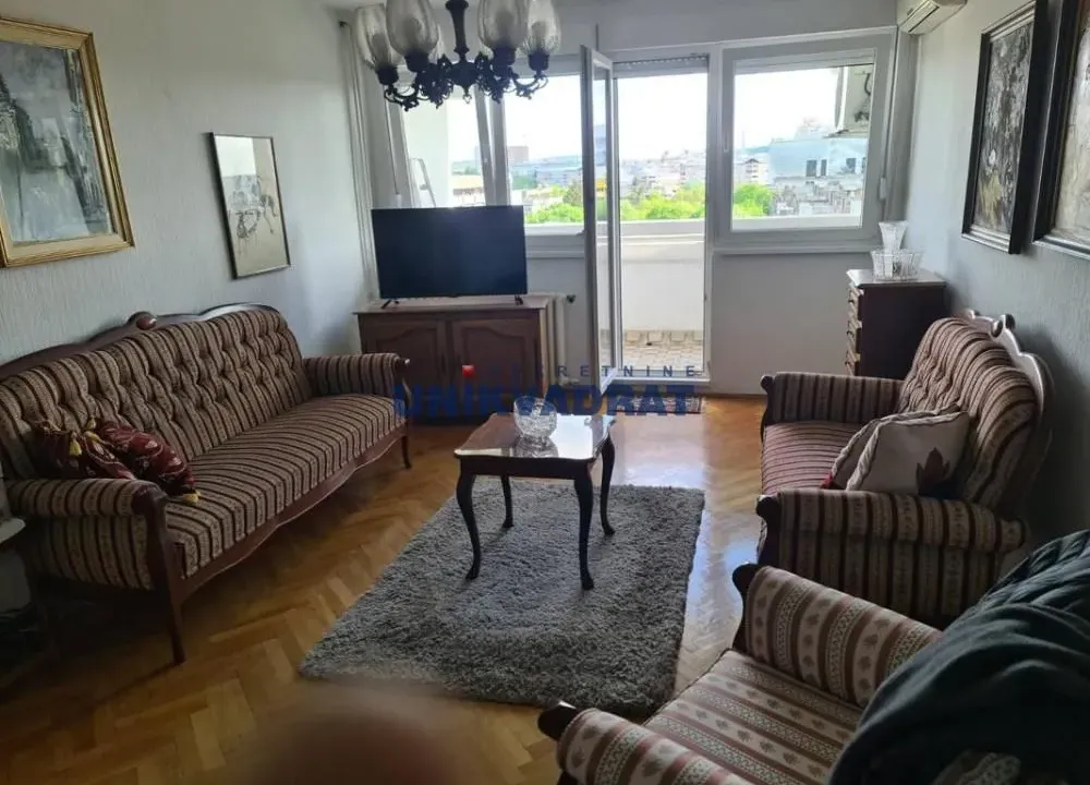 Izdavanje, trosoban stan, 78m², Stari Merkator, Novi Beograd Sve Podlokacije