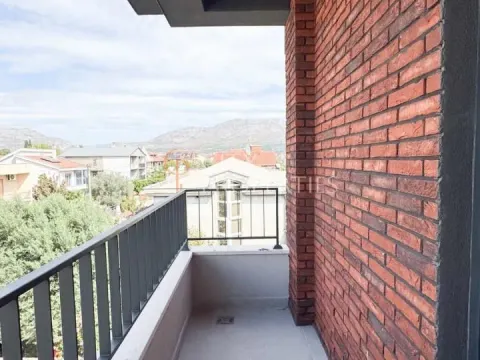 Izdavanje, stan, 42m², Masline, Podgorica - image 13