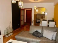 Izdavanje, dvosoban stan, 65m², Budva, Crna Gora - image 3