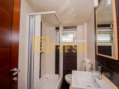 Izdavanje, kuća, 600m², Zagorič, Podgorica - image 19