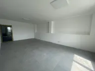 Izdavanje, poslovni prostor, 2610m², Sajlovo, Novi Sad Sve Podlokacije - image 2