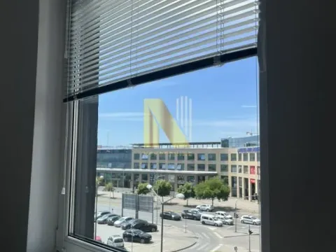 Izdavanje, dvosoban stan, 57m², Sajmište, Novi Sad - image 11