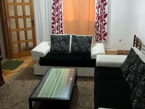 Izdavanje, kuća, 115m², Doljani, Podgorica - image 6