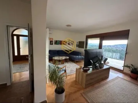 Rent, house, 256m², Masline, Podgorica - image 11