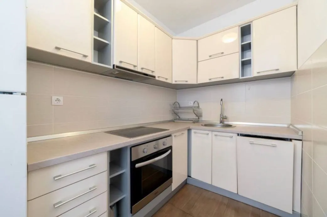 Sale, two bedroom apartment, 69m², Bečići, Budva
