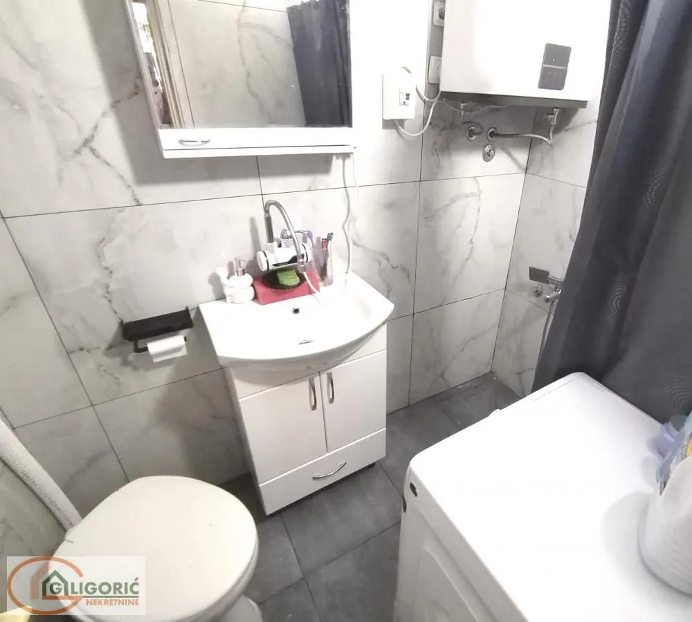 Sale, two bedroom apartment, 47m², Karaburma, Palilula Sve Podlokacije