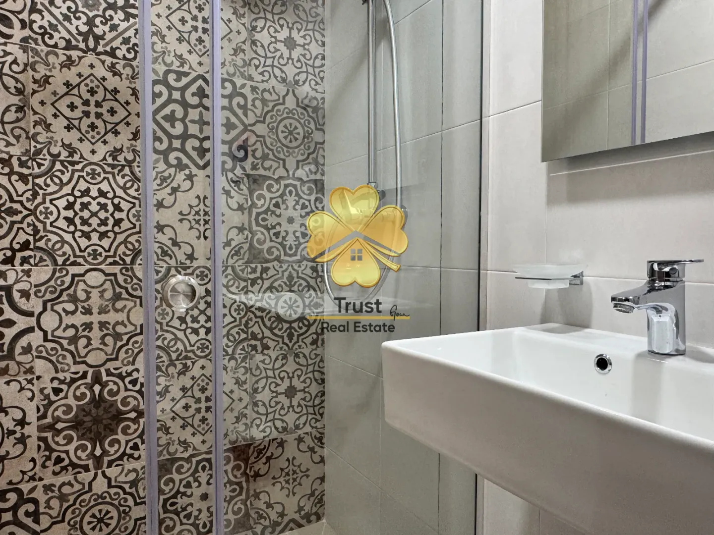 Izdavanje, dvosoban stan, 70m², Master Kvart, Podgorica