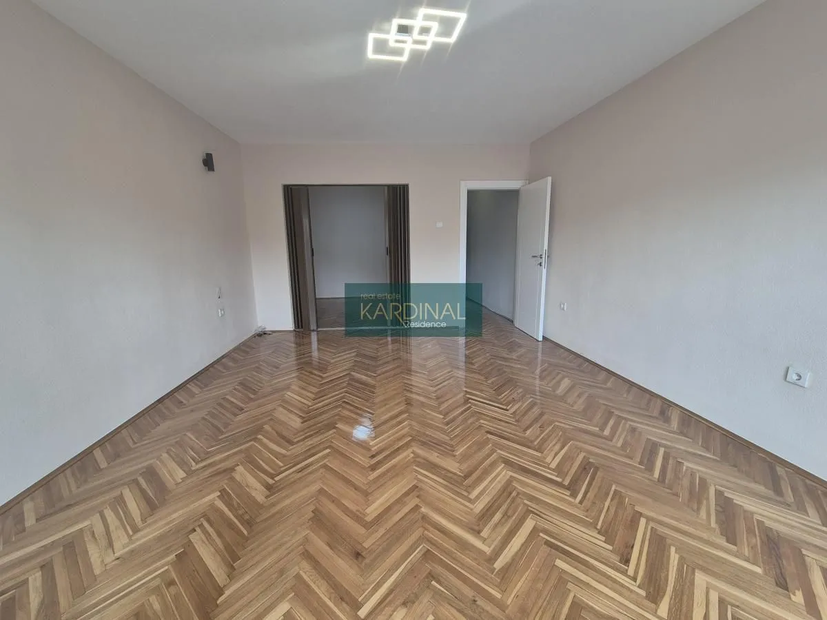 Sale, office space, 154m², Centar, Jagodina