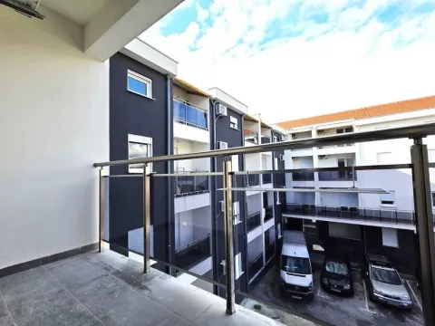 Rent, one bedroom apartment, 39m², Zagorič, Podgorica - image 4