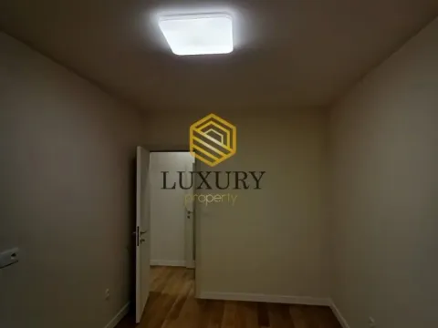 Izdavanje, dvosoban stan, 69m², Central Point, Podgorica - image 2