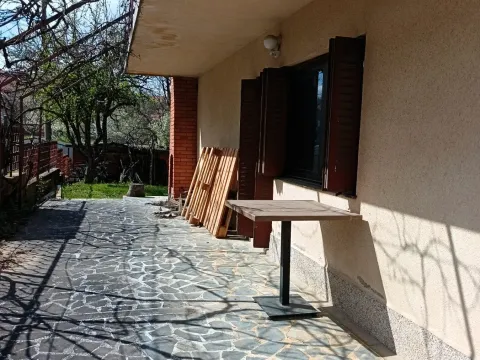 Sale, house, 300m², Sremčica, Beograd - image 7