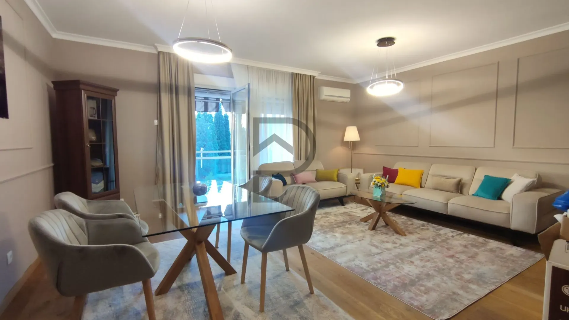 Izdavanje, stan, 80m², Blok 9, Podgorica