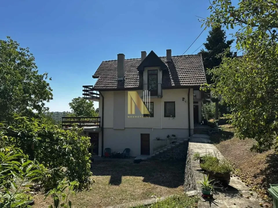 Prodaja, kuća, 130m², Stara Lipovica, Barajevo