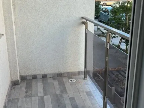 Prodaja, jednosoban stan, 49m², Central Point, Podgorica - image 9