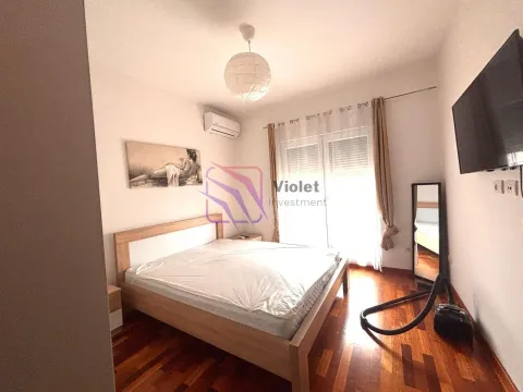 Izdavanje, jednosoban stan, 52m², City Kvart, Podgorica - image 17