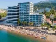 Daily-rent, two bedroom apartment, 110m², Rafailovići, Budva - image 7