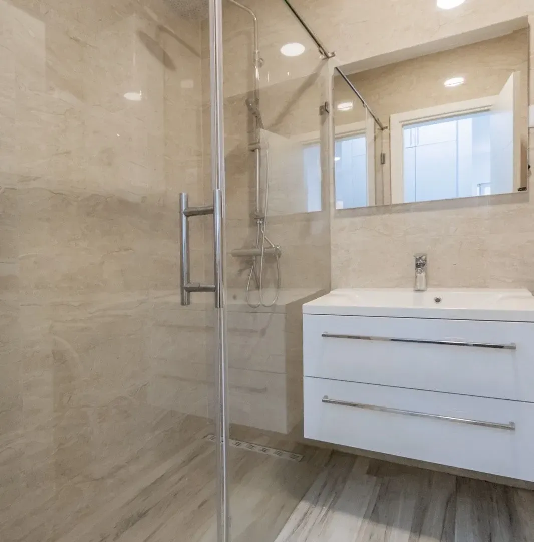 Sale, two bedroom apartment, 75m², Dobre Vode, Bar