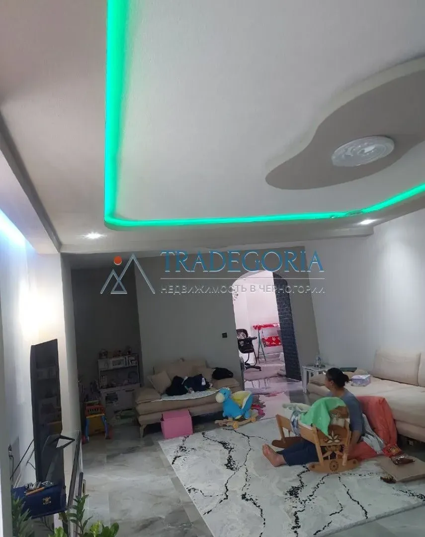 Prodaja, kuća, 300m², Bar, Crna Gora