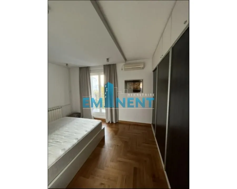 Rent, four bedroom apartment, 120m², Voždovac Sve Podlokacije, Beograd
