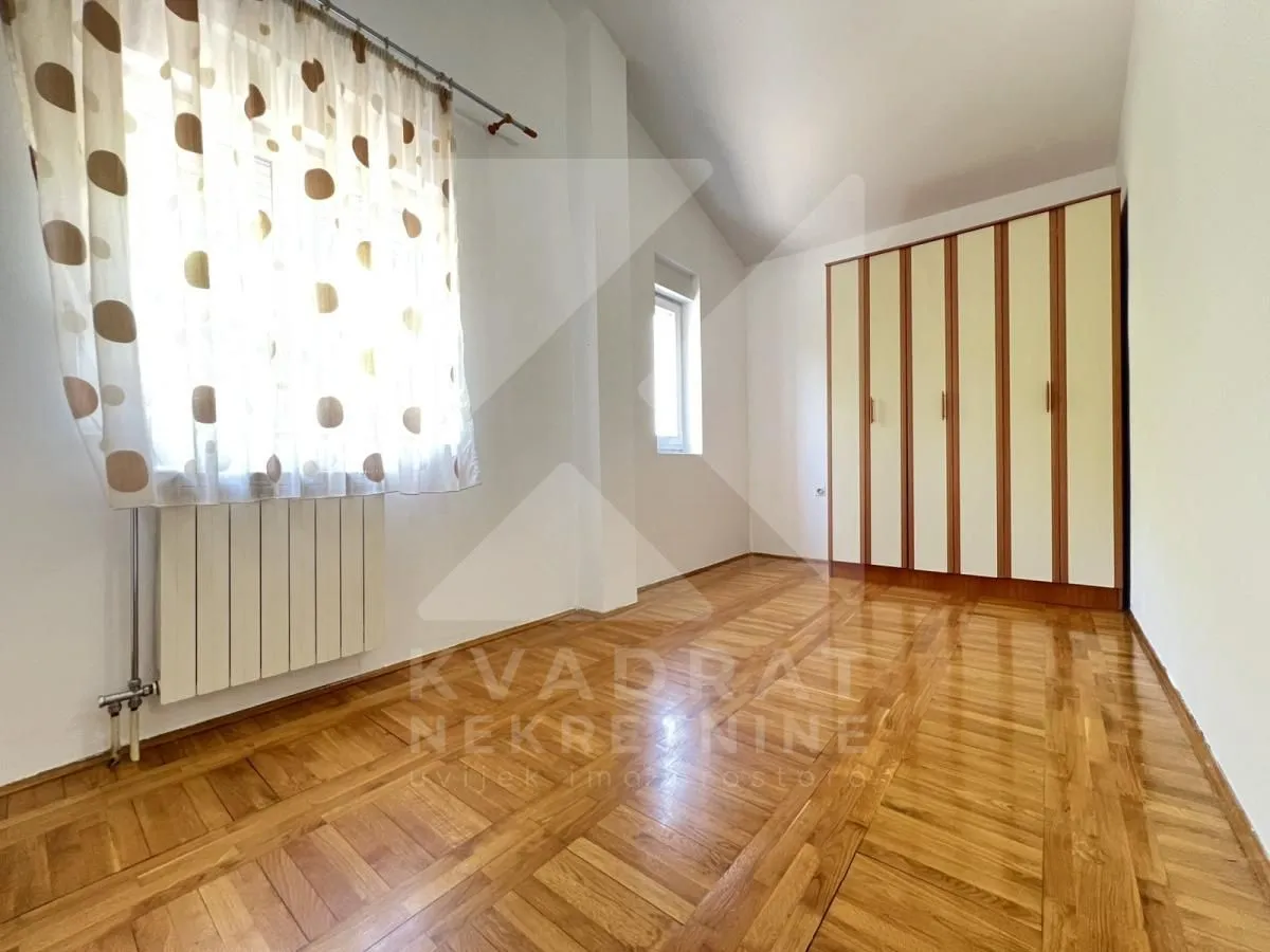 Rent, house, 140m², Zabjelo, Podgorica