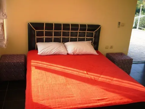 Prodaja, kuća, 300m², Tivat, Crna Gora - image 11
