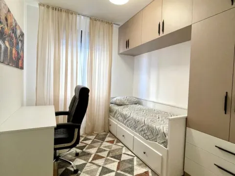 Rent, two bedroom apartment, 60m², Gorica C, Podgorica - image 13