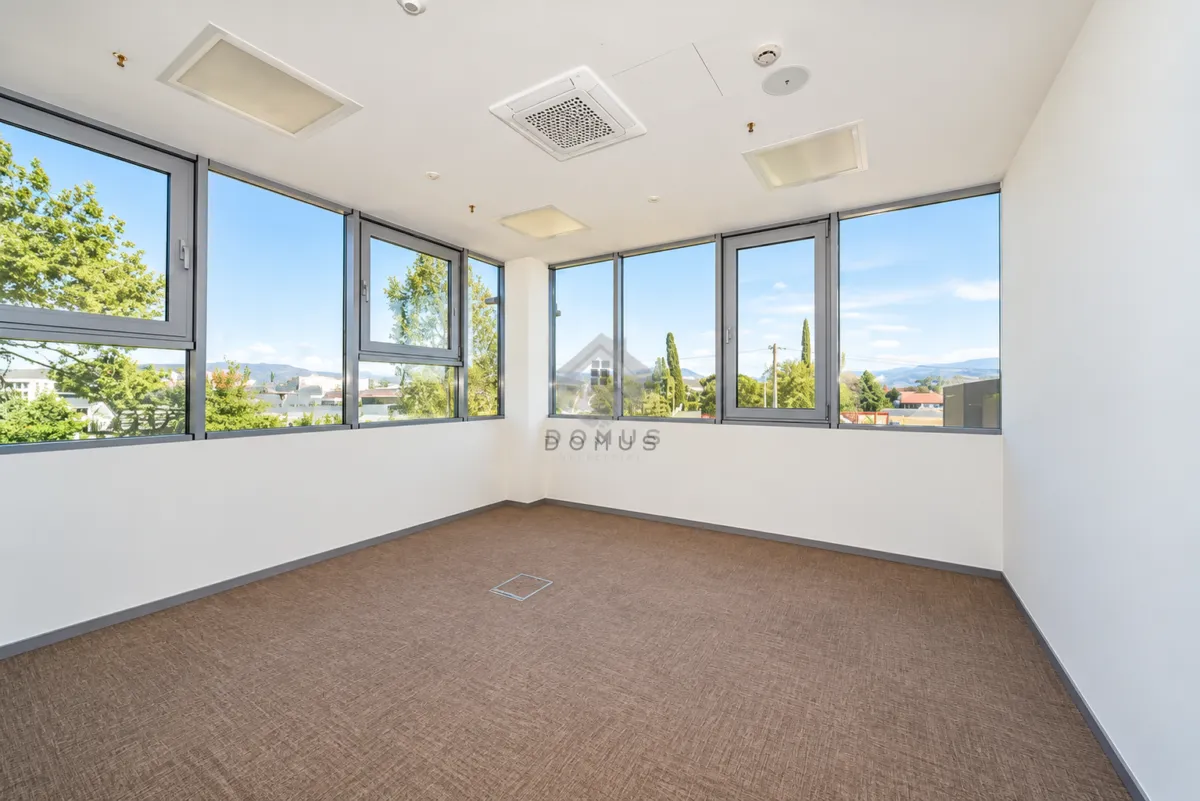 Rent, office space, 100m², Donja Gorica, Podgorica