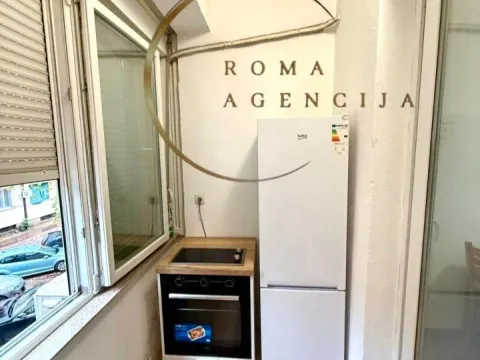 Rent, two bedroom apartment, 68m², Centar, Podgorica - image 3
