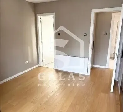 Sale, three bedroom apartment, 78m², Neimar, Vračar Sve Podlokacije - image 6